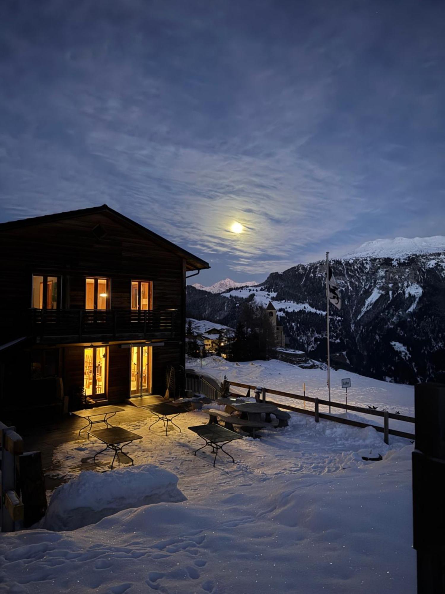 Ustreia Orta Bed and Breakfast Lohn Exteriör bild